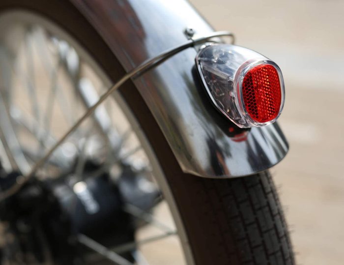 61DePY9J-L._AC_SL1300_.jpg